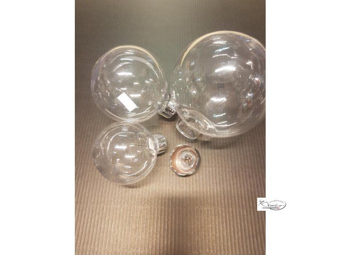 Koule plastová šroubovací 10 cm